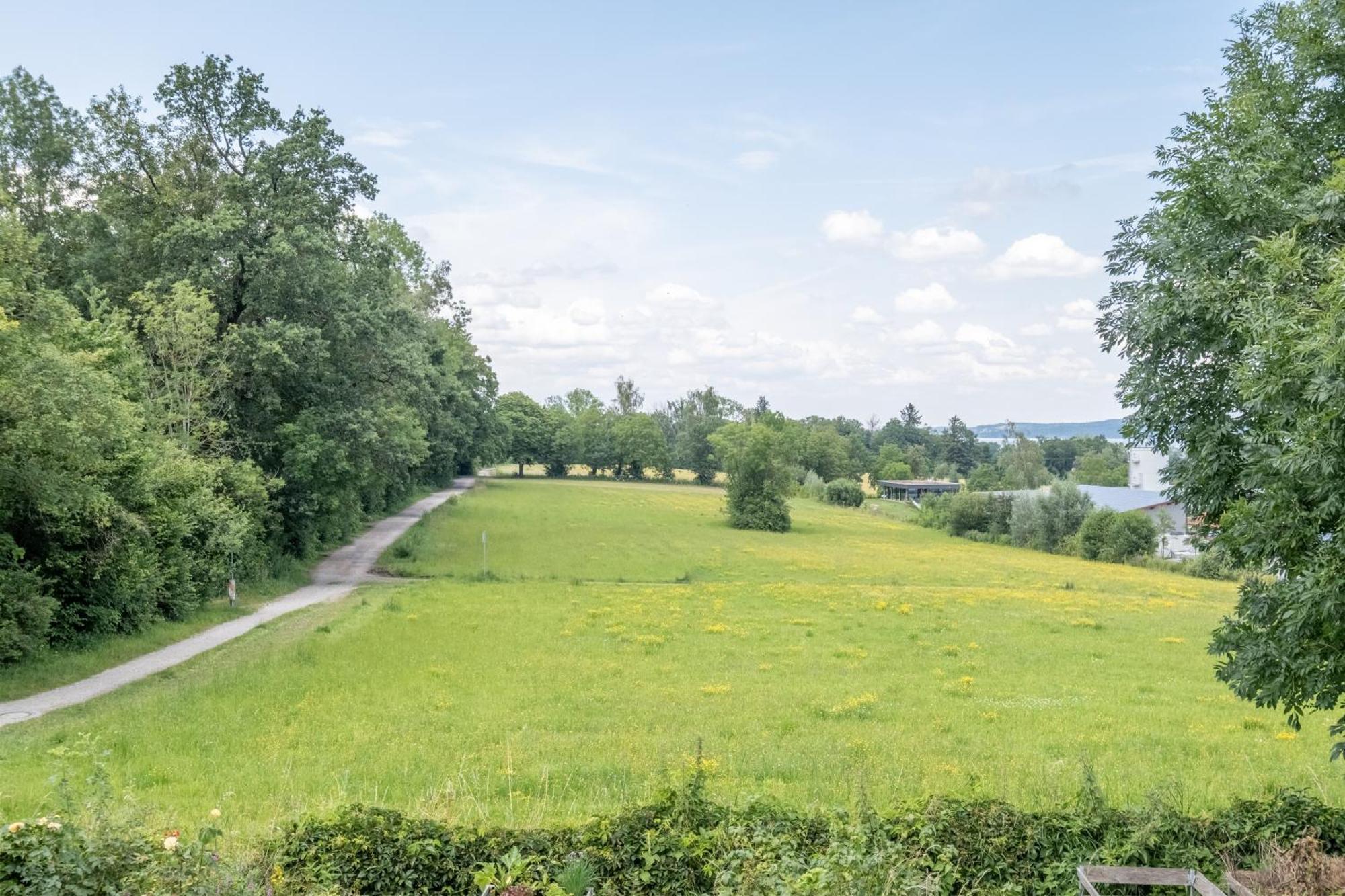 Gemuetliches Wohlfuehl-Apartment Mit Perfektem Seeblick Dießen am Ammersee Exterior foto